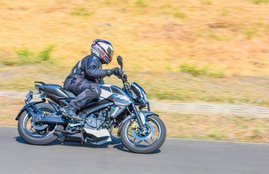 Bajaj pulsar NS 200NS