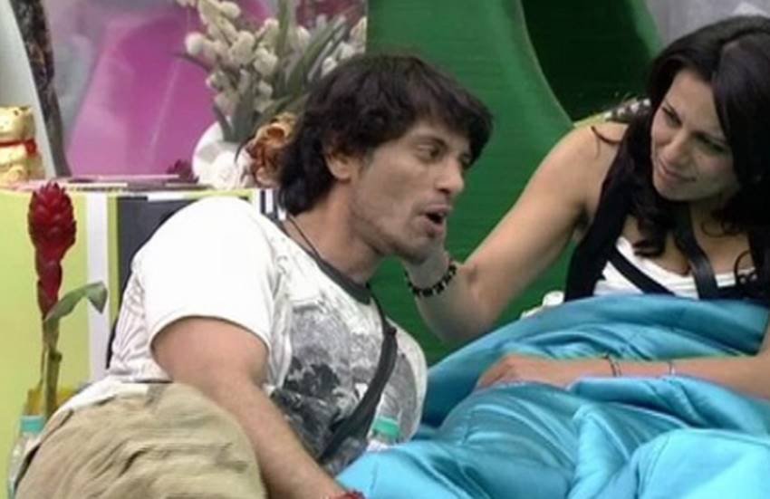 10 Ex Contestants of Bigg Boss house, Bigg Boss housemates Who Fight With Salman Khan, Zubair Khan, Priyanka Jagga, om, Kushal Tandon, 10 Ex Contestants of Bigg Boss house, Bigg Boss housemates Who Fight With Salman Khan, Zubair Khan, Priyanka Jagga, om, Kushal Tandon