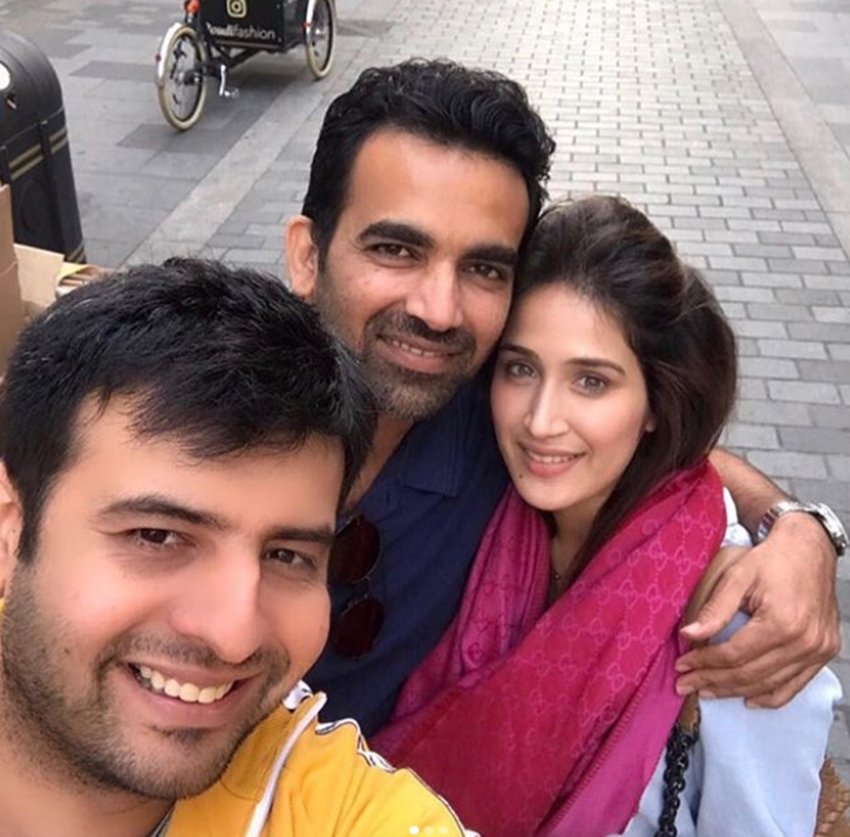 Zaheer Khan to marry Sagarika Ghatge, Sagarika Ghatge, Zaheer Khan, see pictures of Zaheer Khan marriage, entertainment news, bollywood news, television news