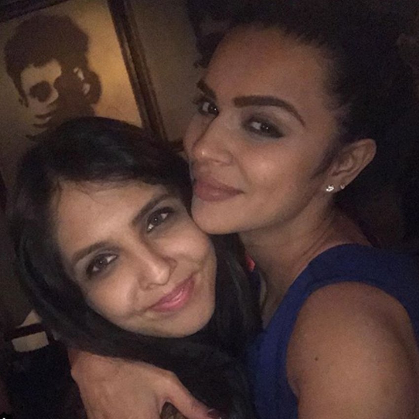 Aashka Goradia, Aashka Goradia Going to be a Bride, Aashka Goradia bechtler party, Aashka Goradia pictures, Aashka Goradia bechtler party, Aashka Goradia enjoying with Mouni Roy, Mahhi Vij and Adaa Khan, Mouni Roy in aashka bechtler party