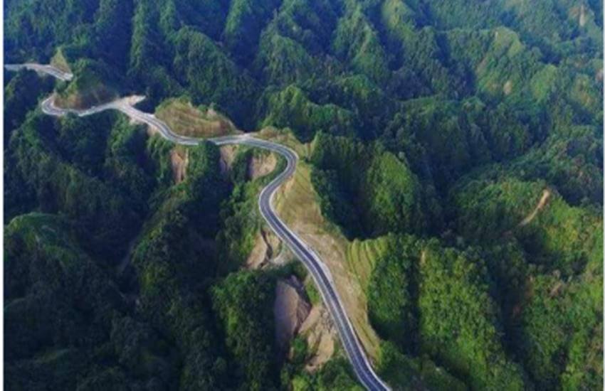 केंद्रीय गृह राज्य मंत्री ने 29 अक्टूबर को उत्तर भारत के हिस्से में आने वाले इस हाईवे की तस्वीर सोशल मीडिया पर पोस्ट की थी। 