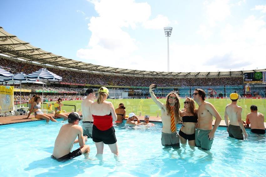 Ashes 1st Test, Ashes Gabba test, Gabba ground, Brisbane ground, Ashes Photos, pitchside pool, swimsuits, Bikini girls cricket