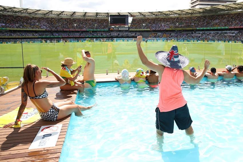 Ashes 1st Test, Ashes Gabba test, Gabba ground, Brisbane ground, Ashes Photos, pitchside pool, swimsuits, Bikini girls cricket