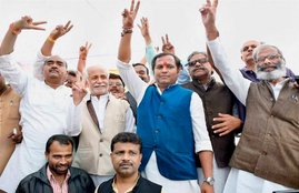 chitrakoot, chitrakoot election, Chitrakoot by-election, Congress wins Chitrakoot by-election, Congress candidate Nilanshu Chaturvedi, bjp lost chitrakoot by election, Shivraj singh chauhan, mp, mp cm, mp bjp, mp congress, Madhya pradesh news, Hindi news, Jansatta