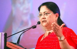 Vasundhara Raje, Vasundhara Raje tweets, Vasundhara Raje orders, Vasundhara government, Vasundhara government opposed, mandatory to return, dress code, Mandatory Dress Code, state news