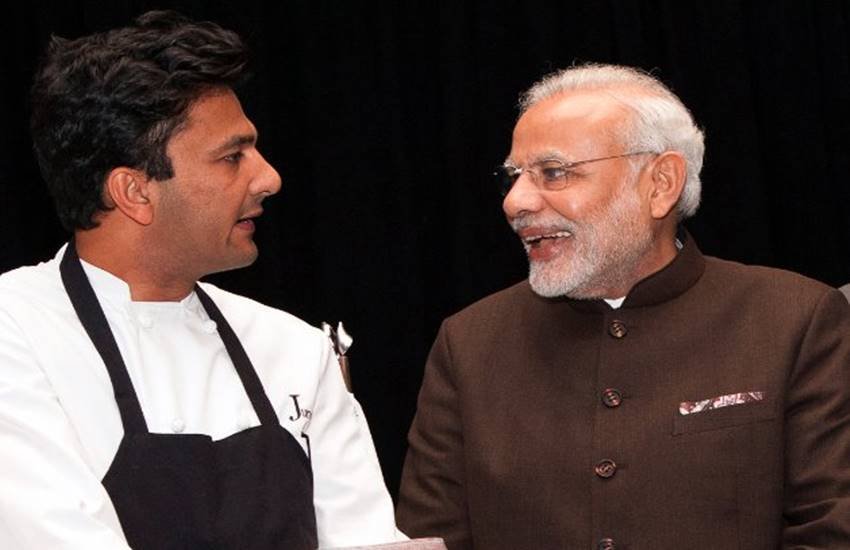 'मास्टशेफ इंडिया' के जज रह चुके विकास खन्ना ने 23 नवंबर को अपने सोशल मीडिया अकाउंट्स पर एक फोटो पोस्ट की थी। (फोटोः फेसबुक) 