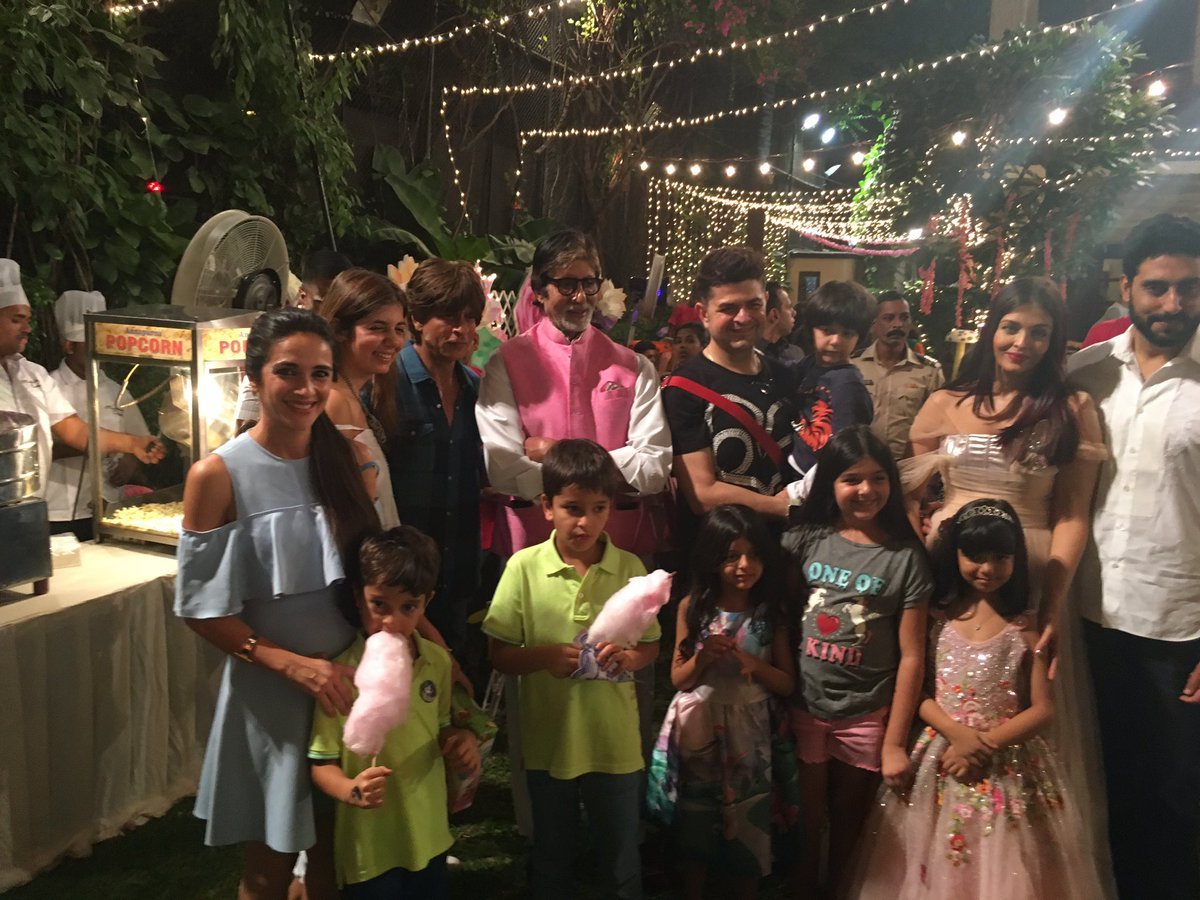 aaradhya bachchan, aaradhya bachchan birthday cake, jaya bachchan, aaradhya bachchan birthday party, aishwarya rai bachchan, shah rukh khan, abram, abhishek bachchan, aaradhya bachchan birthday party inside photos, amitabh bachchan