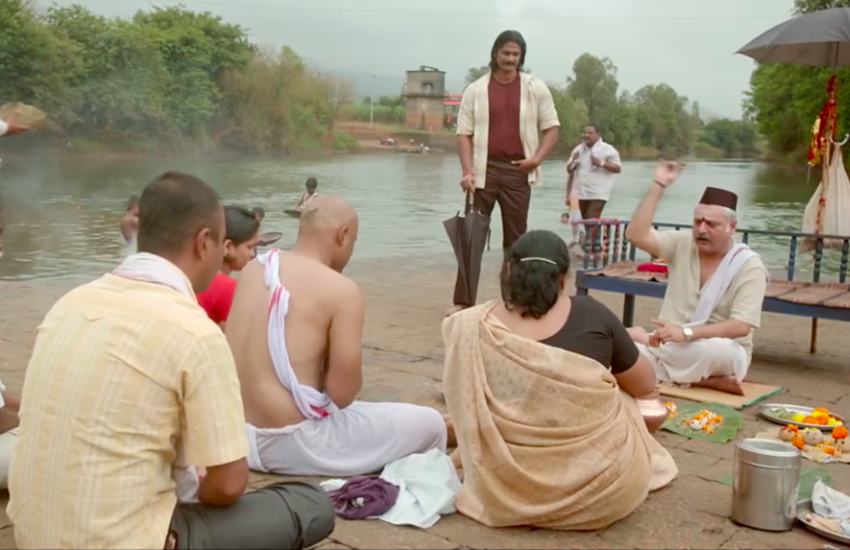 मराठी फिल्म दशक्रिया के प्रोमो का स्क्रीनशॉट। (फोटोः यूट्यूबो) 