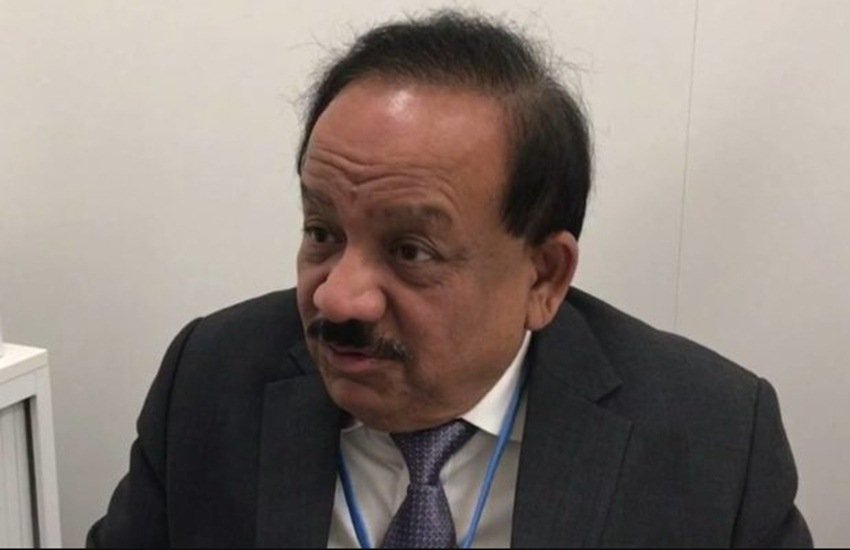 हर्षवर्धन ने मोदी के सुझाव को जायज बताते हुए कहा कि 90 दिन की समयसीमा में सभी मंजूरी आनलाइन देने के लिए सॉफ्टवेयर तैयार है।