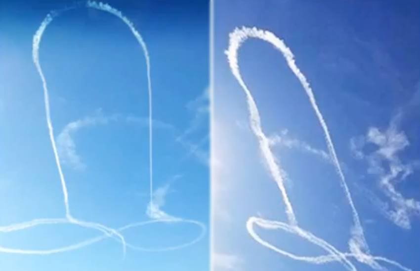 Navy officials, apology after a pilot created obscene drawing,Okanogan, Washington caught sight, Fighter Jet Pilot Shapes, Human Private Part in the Sky, US Navy Apologizes, America, Naval Air Station Whidbey Island,apologized, obscene display in Okanogan, Bollywood News, Bollywood News in Hindi, News in Hindi, Entertenment news in Hindi, crime news, naitonal news, international news, trending news, twitter news, Viral story in Hindi, Latest news in Hindi, Jansatta