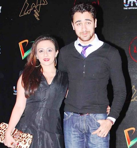 Imran Khan,Bollywood,avantika malik, CELEBRITIES WHO MARRIED THEIR CHILDHOOD FRIENDS, ayushman khurana- Natasha Madhvani, bollywood actors married with his childhood friends, fardeen kham, shahrukh-gauri khan, boby deol-tanya