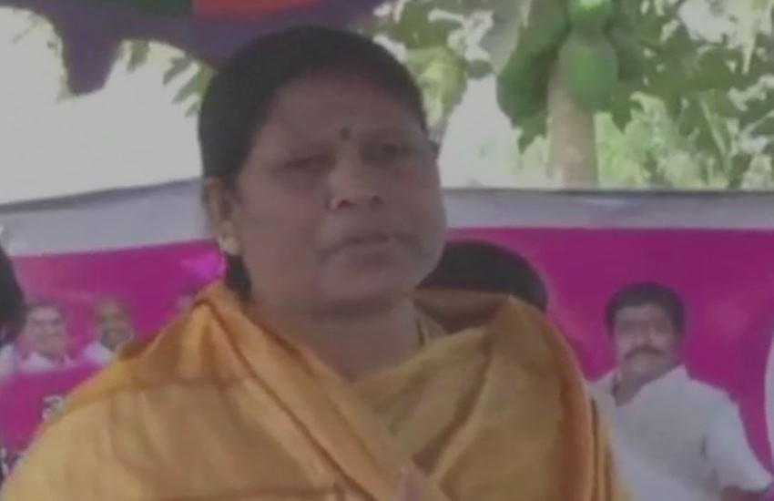 कोवा लक्ष्मी तेलंगाना राष्ट्रीय समिति में आसिफाबाद से विधायक हैं। उनका यह बयान 15 नवंबर के आसपास बताया जा रहा है। (फोटोः एएनआई)
