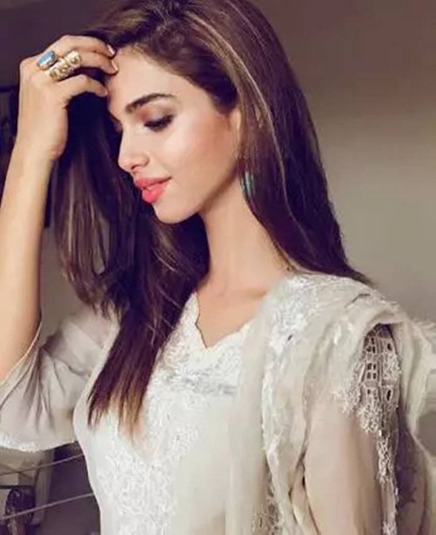 Sexiest Pakistani Women, Sexiest Pakistani Girls, Sexiest Pakistani Actresses, Most Beautiful Pakistani Girls, Mehreen Syed, Syra Shehroz, Sohai Abro, Sanam Baloch, Aiza Khan, Ayesha Khan, Hania Aamir, Mathira, Maya Ali, Most Popular Pakistani Actresses