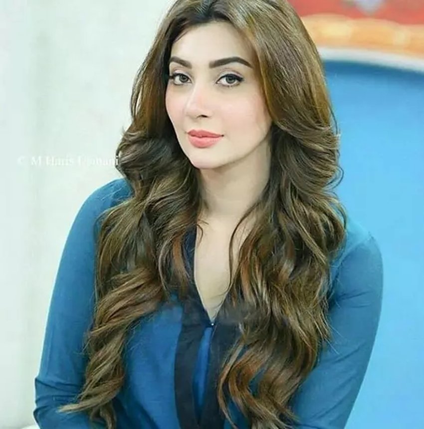 Sexiest Pakistani Women, Sexiest Pakistani Girls, Sexiest Pakistani Actresses, Most Beautiful Pakistani Girls, Mehreen Syed, Syra Shehroz, Sohai Abro, Sanam Baloch, Aiza Khan, Ayesha Khan, Hania Aamir, Mathira, Maya Ali, Most Popular Pakistani Actresses