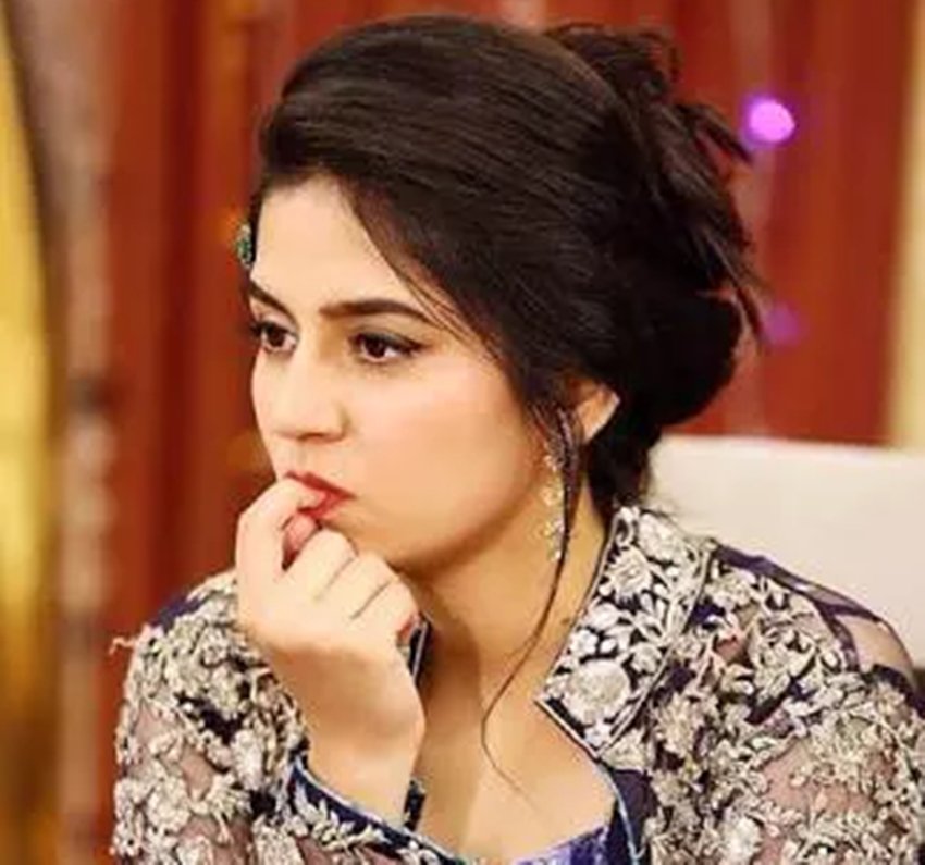 Sexiest Pakistani Women, Sexiest Pakistani Girls, Sexiest Pakistani Actresses, Most Beautiful Pakistani Girls, Mehreen Syed, Syra Shehroz, Sohai Abro, Sanam Baloch, Aiza Khan, Ayesha Khan, Hania Aamir, Mathira, Maya Ali, Most Popular Pakistani Actresses