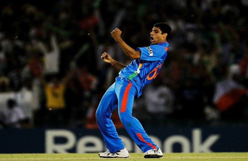 Ashish Nehra record in world cup 2003 India vs England match, Ashish Nehra record, world cup 2003, India vs England, India vs England world cup 2003, Ashish Nehra, IND vs NZ Ashish Nehra record in world cup 2003 India vs England match, Ashish Nehra record, world cup 2003, India vs England, India vs England world cup 2003, Ashish Nehra, IND vs NZ