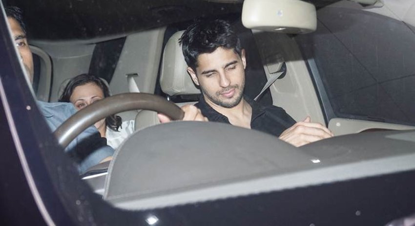 deepika padukone, padmavati, ranveer singh, deepika padukone padmavati party, ranveer deepika, siddharth malhotra, alia bhatt, sara ali khan, jhanvi kapoor, gauri khan, karan johar, kriti sanon, ishaan khattar, ranveer singh film, deepika padukone films, padmavati news, padmavati release