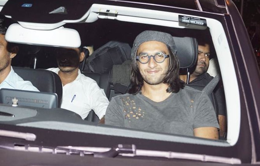 deepika padukone, padmavati, ranveer singh, deepika padukone padmavati party, ranveer deepika, siddharth malhotra, alia bhatt, sara ali khan, jhanvi kapoor, gauri khan, karan johar, kriti sanon, ishaan khattar, ranveer singh film, deepika padukone films, padmavati news, padmavati release