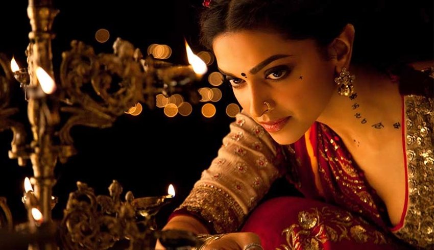 Aishwarya Rai Beauty Secrets, Deepika Padukone Beauty Secrets, Priyanka Chopra Beauty Secrets, Sonam Kapoor Beauty Secrets, Sonakshi Sinha Beauty Secrets, Nargis Fakhri Beauty Secrets, Bipasha Basu Beauty Secrets, Beauty Tips, Make Up, Diet Schedule