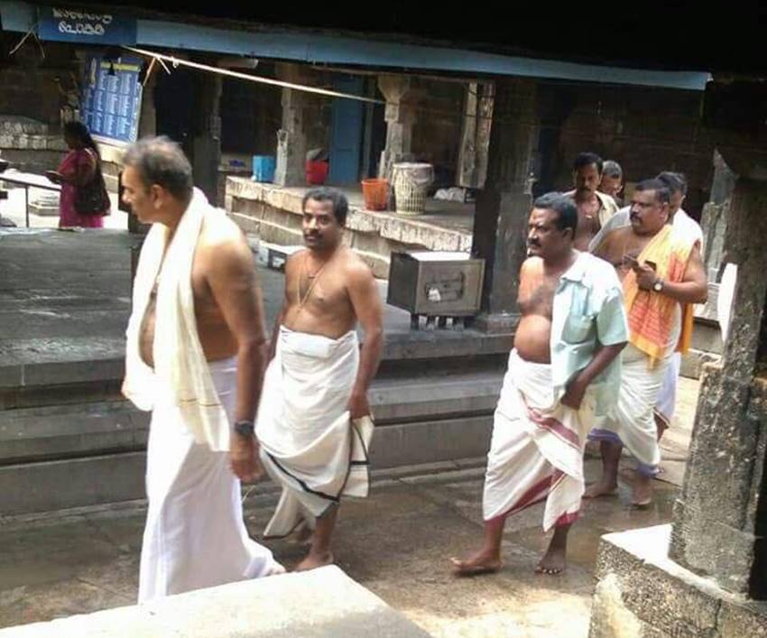 India vs New Zealand, India vs New Zealand 3rd t20, India vs New Zealand t20, India vs New Zealand t20 Match, Ravi Shastri, Shikhar Dhawan, Padmanabhaswamy Temple, Padmanabhaswamy Temple in Thiruvananthapuram, Thiruvananthapuram temple, shikhar dhawan Thiruvananthapuram, ravi shashtri Thiruvananthapuram, latest news updates