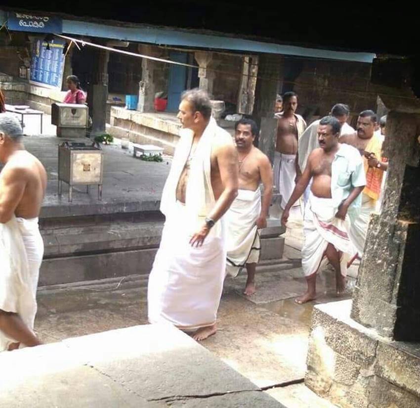 India vs New Zealand, India vs New Zealand 3rd t20, India vs New Zealand t20, India vs New Zealand t20 Match, Ravi Shastri, Shikhar Dhawan, Padmanabhaswamy Temple, Padmanabhaswamy Temple in Thiruvananthapuram, Thiruvananthapuram temple, shikhar dhawan Thiruvananthapuram, ravi shashtri Thiruvananthapuram, latest news updates
