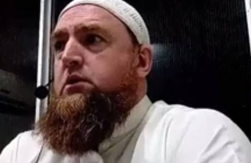 क्वींसलैंड के मुस्लिम धार्मिक गुरु शेख जैन्नादीन जॉनसन। (Photo Source: Facebook)