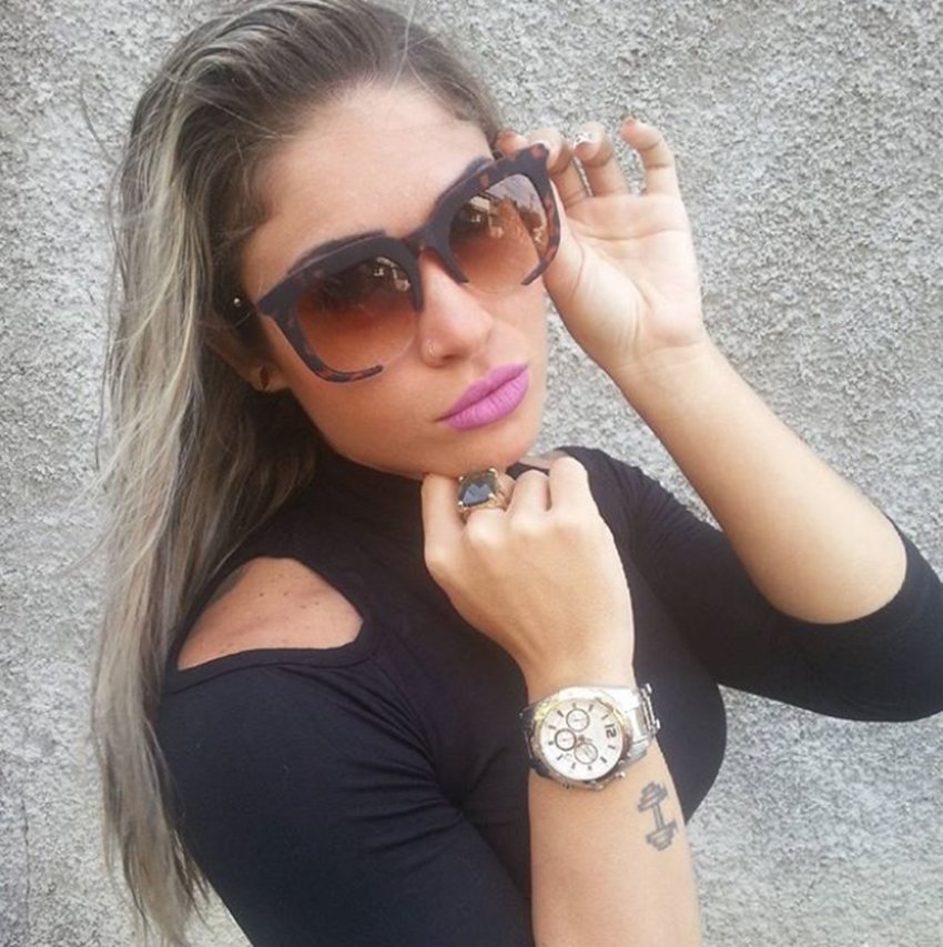 Rio Street Cleaner, Rita Mattos , Rita Mattos Photos, Rita Mattos Instagram, Rita Mattos Full Profile, Who is Rita Mattos, Rita Mattos Images, Rita Mattos WhatsApp, Weird News, Shocking News