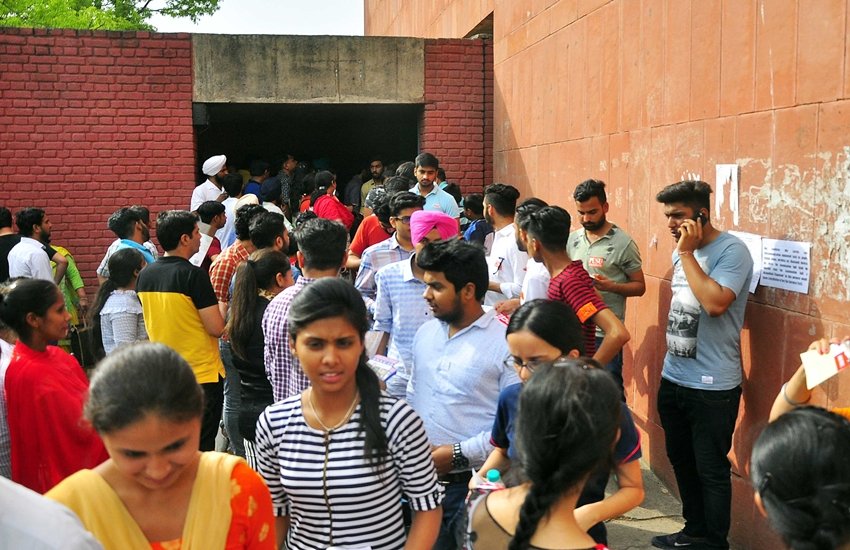 uptet, uptet 2017, uptet result, uptet result 2017, uptet 2017 result, uptet exam result, up tet, up tet exam result 2017, www.upbasiceduboard.gov.in, upbasiceduboard.gov.in, www.upbasiceduboard.gov.in Result, tet result, tet result 2017, up tet 2017 result date