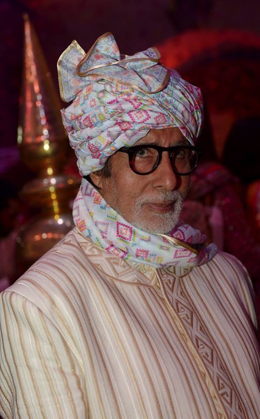 amitabh bachchan, abhishek, aishwarya, shweta nanda, jaya bachchan