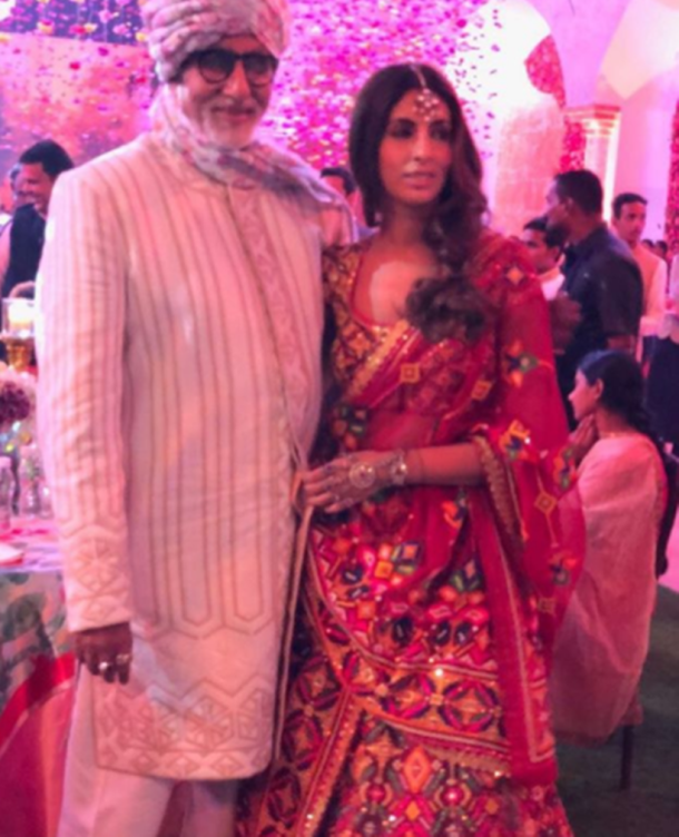 amitabh bachchan, abhishek, aishwarya, shweta nanda, jaya bachchan