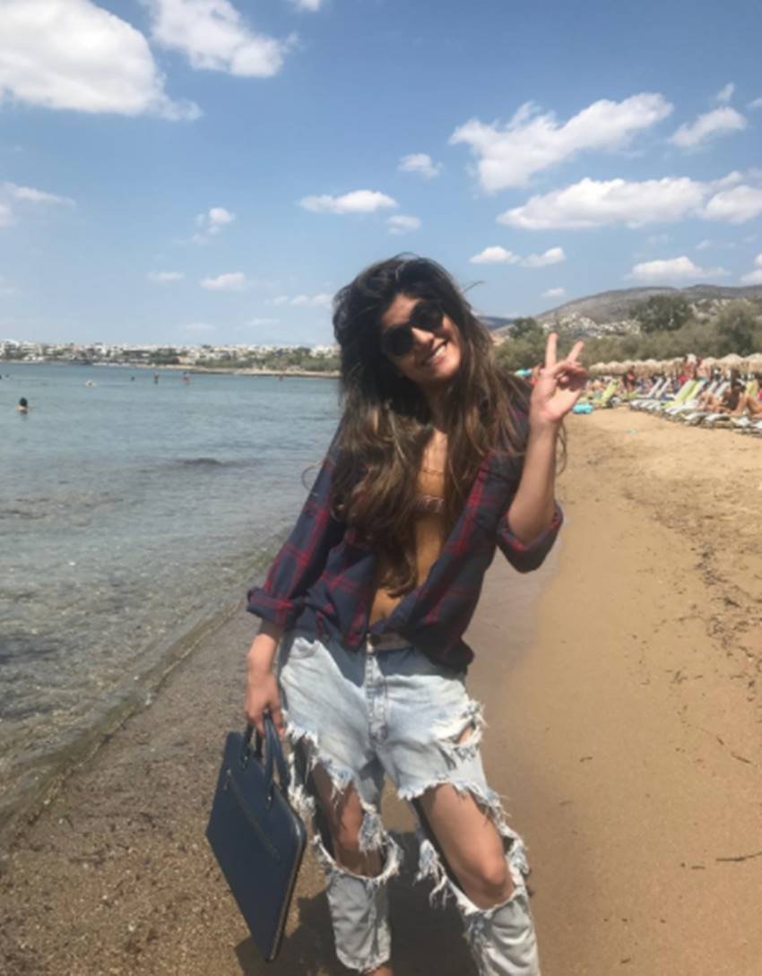 ananya birla, kumar mangalam birla, kumar mangalam birla daughter, kumar mangalam birla daughter Name, ananya birla Sing Songs, ananya birla First Company, ananya birla Handling Business, Entertainment News, Jansatta