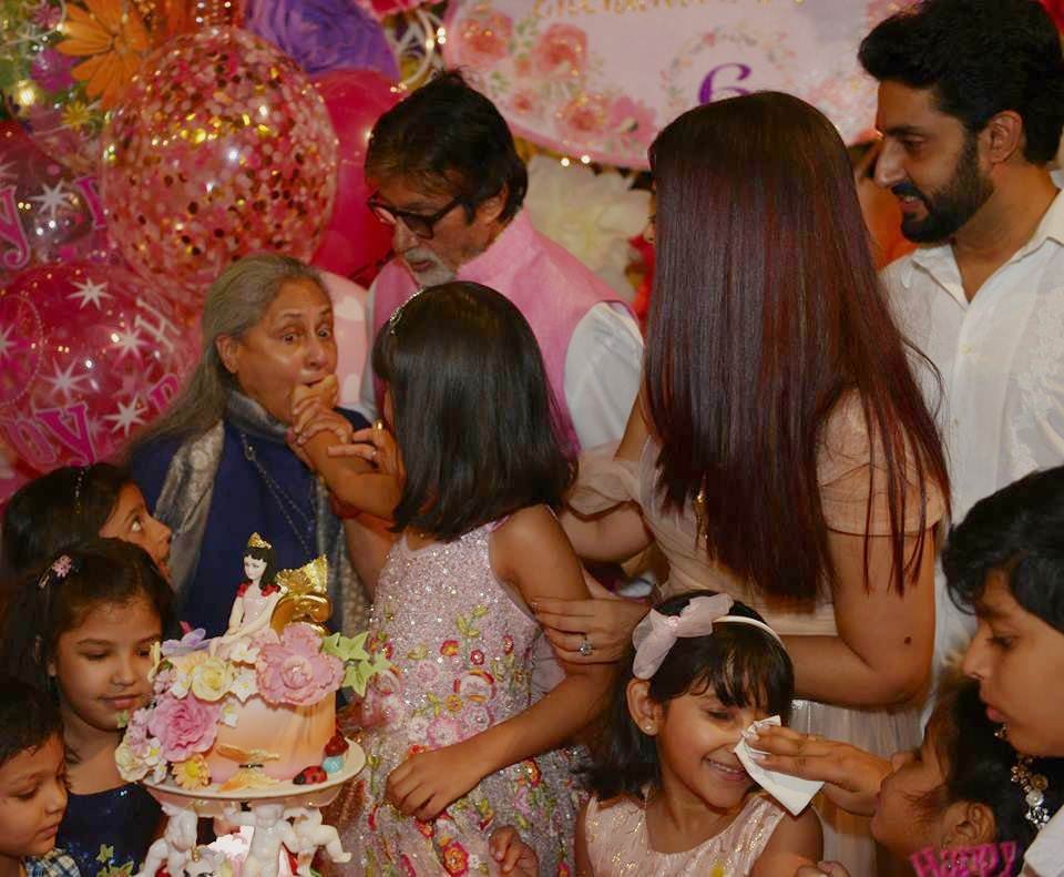 aaradhya bachchan, aaradhya bachchan birthday cake, jaya bachchan, aaradhya bachchan birthday party, aishwarya rai bachchan, shah rukh khan, abram, abhishek bachchan, aaradhya bachchan birthday party inside photos, amitabh bachchan