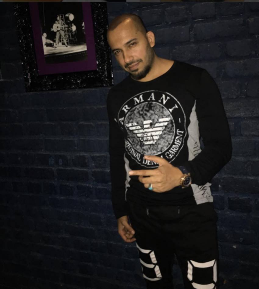 bigg boss 11, bigg boss puneesh, puneesh pee, puneesh peshaab, puneesh captain, bigg boss, bigg boss 10 start date, bigg boss 10 starting date, bigg boss 10 release date, bigg boss season 10 starting date, bigg boss 10 date, bigg boss 10 contestants list, bigg boss 10 start date 2016, bigg boss 10 official website, priyanka jagga, karishma tanna, gautam gulati, rishabh sinha, nature call, priya malik, kishwer merchant, ali quli mirza, sangram singh, task, hindi news, entertainment