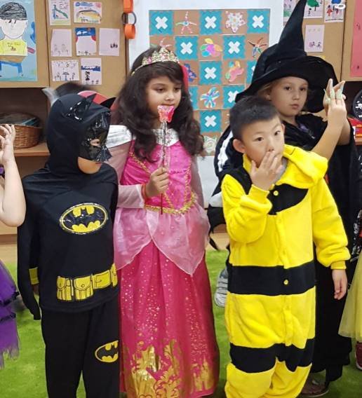 Rambha, actress Rambha, Judwaa Actress Rambha, Rambha, salman khan co-star rambha, Rambha daughters, Rambha family, Rambha latest news, Rambha movies