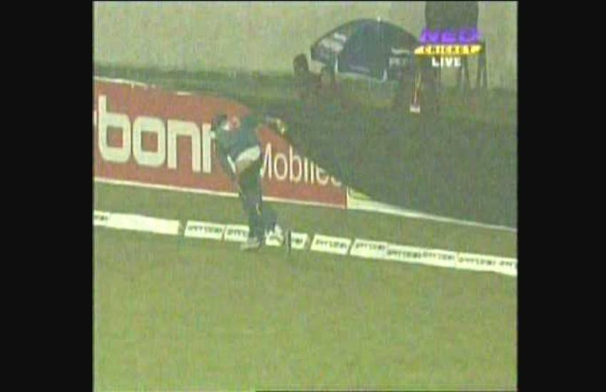 Indian cricket team captain Virat Kohli akward moment, India vs Sri Lanka 2010 ODI, Virat Kohli, Indian cricket team, India vs Sri Lanka, India vs Sri Lanka 2010 ODI, ODI, IND vs SL Indian cricket team captain Virat Kohli akward moment, India vs Sri Lanka 2010 ODI, Virat Kohli, Indian cricket team, India vs Sri Lanka, India vs Sri Lanka 2010 ODI, ODI, IND vs SL