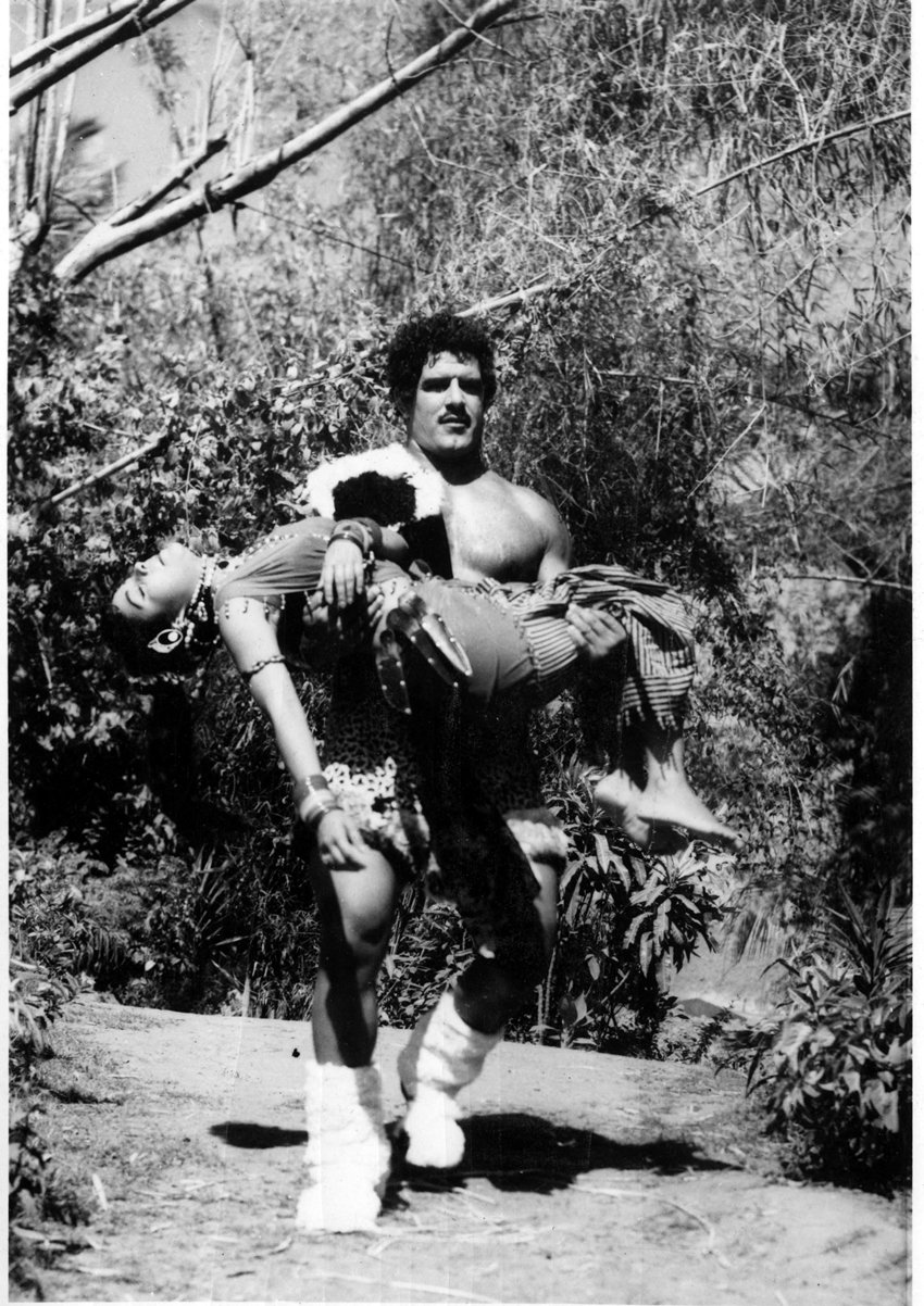 Dara Singh, Dara Singh Movies, Dara Singh TV Shows, Dara Singh in Ramayana, Dara Singh Fight with King Kong, Dara Singh Wrestling Video, Dara Singh Unknown Facts, Dara Singh Interesting Facts, Dara Singh Diet, Dara Singh Food, Dara Singh Work Out, Dara Singh Gym, Dara Singh Work Out Schedule, Dara Singh Images