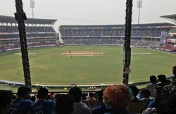 जानिए उस खूनी इतवार का किस्सा, जब नौ मौतों के बाद भी नागपुर स्टेडियम में नहीं रुका था मैच