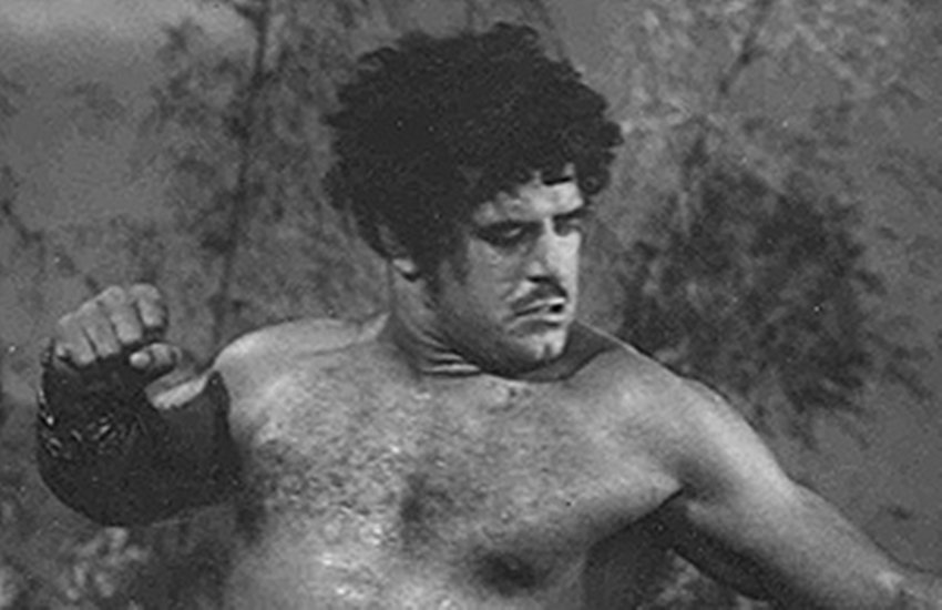Dara Singh, Dara Singh Fight, Dara Singh Fight Video, Dara Singh vs King Kong, Dara Singh Movie, Dara Singh Ramayana, Dara Singh Demise, Dara Singh Last Pictures, Dara Singh Death, Dara Singh Life Story, Dara Singh Unknown Facts, Dara Singh Interesting Facts