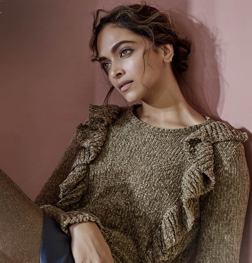 actress deepika padukone, deepika padukone PHOTOS, deepika padukone latest photoshoot, deepika padukone movies, deepika padukone gallery, deepika padukone pics, deepika padukone hot pics, deepika padukone bold pics, deepika padukone jansatta photos, deepika padukone songs, deepika padukone