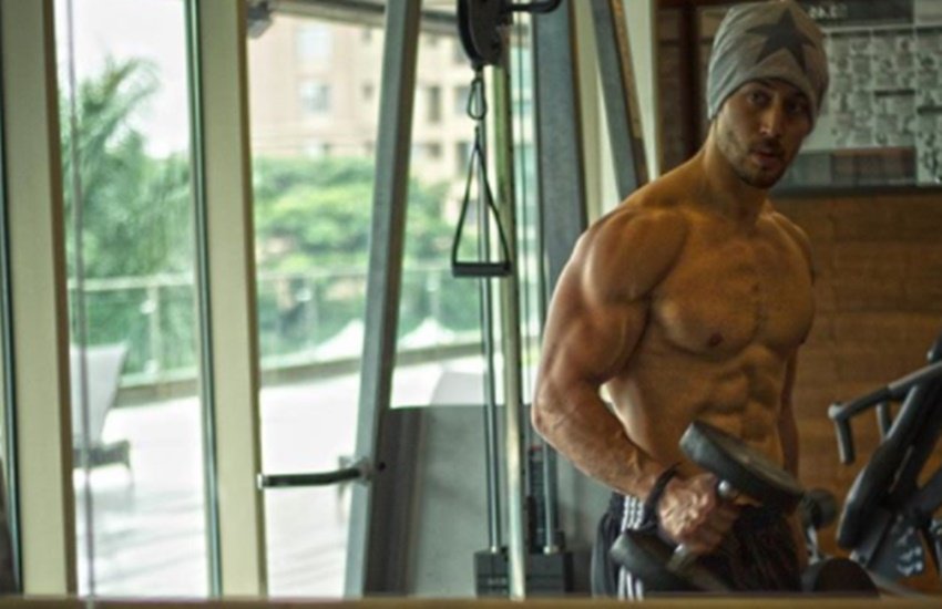 fitness freak, fitness freak bollywood celeb, alia bhatt, celebrity workout, workout, workout pics, bollywood, bollywood celebs workout, gym, shahid kapoor, anushka sharma, deepika padukone, Disha patani, tiger shroff, entertainment, jansatta