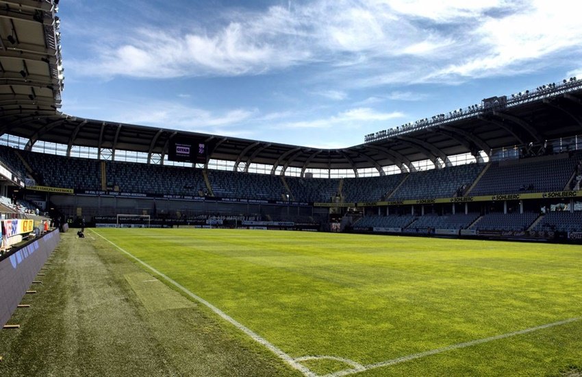 brazilian striker robinho given 9 year jail term for gang rape, brazilian striker robinho, brazilian striker robinho 9 year jail, robinho in gang rape case