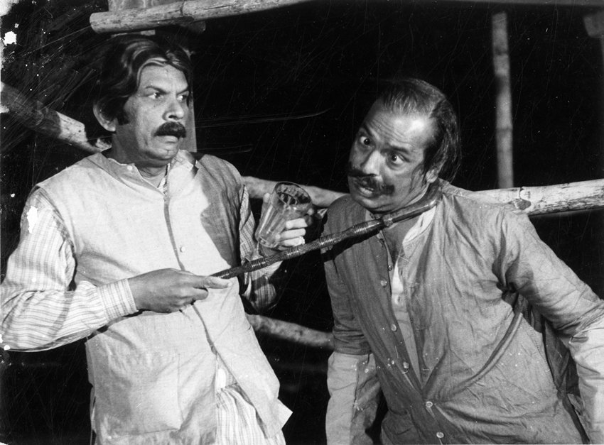 reema lagoo, jagdish raj, ranjeet, keshto mukherjee, nanda