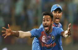 आखिर क्यों मैदान पर हार्दिक पांड्या को अंपायर ने दिखाया था थप्पड़