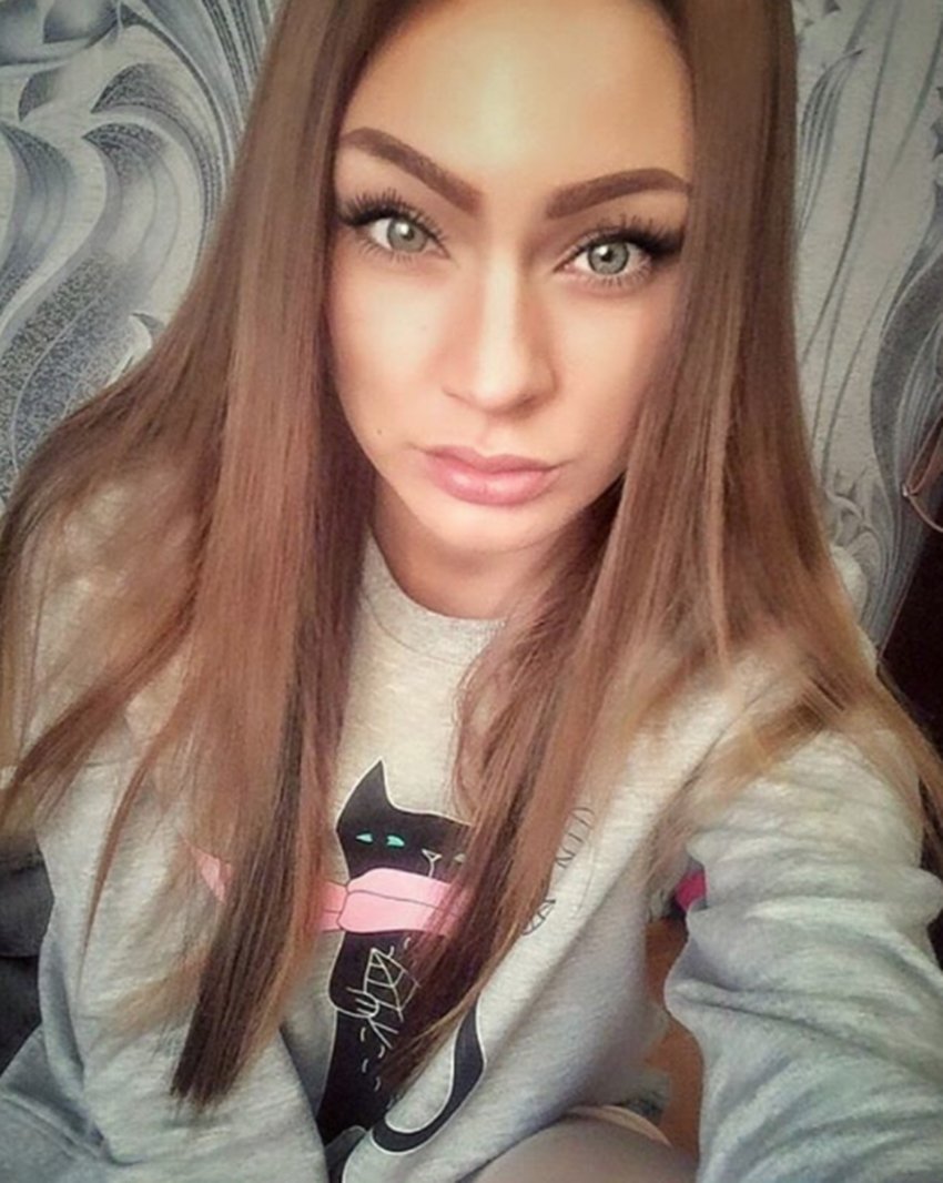 Viktoria Demeshkina, Sexiest School Teacher, Teacher Got Sacked, Hot School Teacher, School Teacher Controversy, Weird News, Khabar Zara Hatke, Entertainment News, Jansatta
