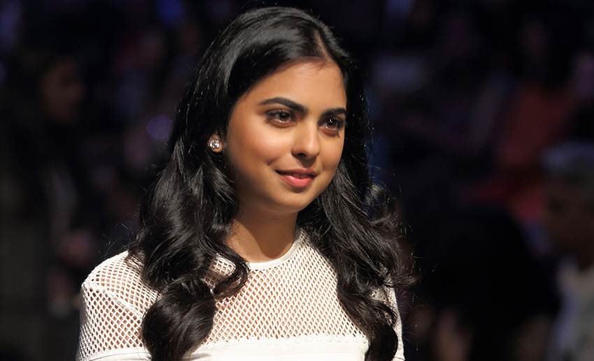 jayanti chauhan bisleri,isha ambani, Nisha Jagtiani, Ananyashree Birla, Vanisha-Mittal-Amit-Bhatia, Roshni Nadar, Piya singh, neerja birla, Naveen with daughter Yashashvini