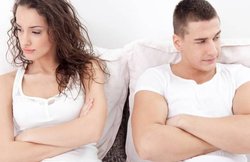 बीमारी है शारीर‍िक संबंध से दूर भागना, जान‍िए क्‍या हैं कारण, लक्षण, इलाज