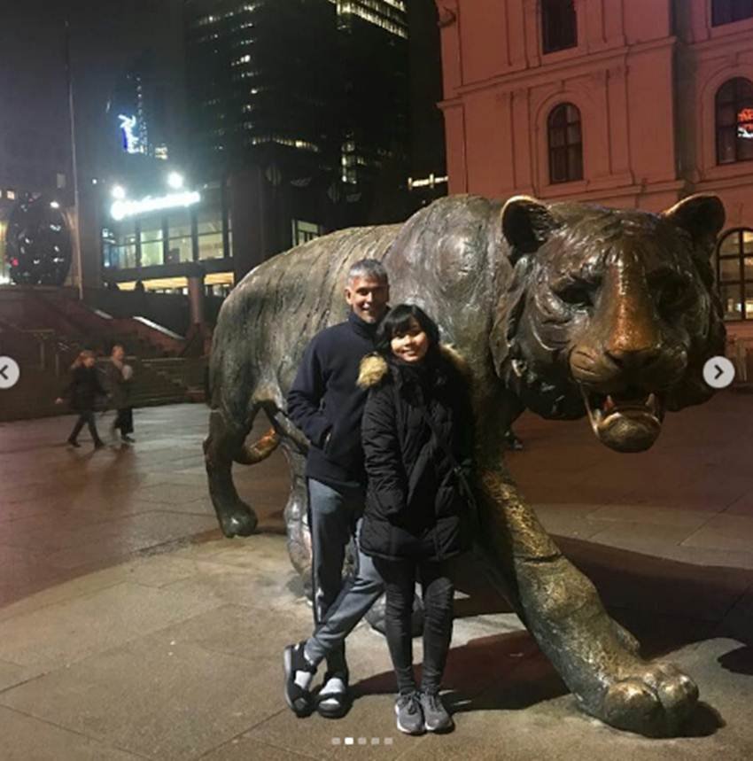 "Milind Soman, Ankita Konwar, Milind Soman Ankita Konwar, Milind Soman birthday photos, Milind Soman age, Milind Soman girlfriend, Ankita Konwar milind, milind Ankita photos, milind Ankita relationship, Milind Soman girlfriend photos, Milind Soman latest news, hindi news, entertainment, jansatta"