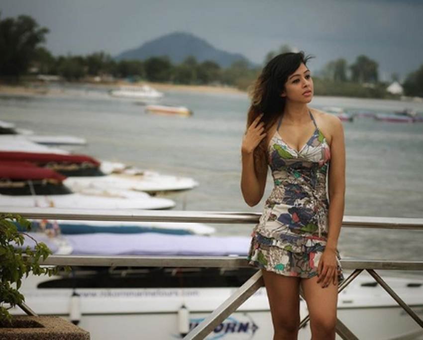 Health Minister Jaynarayan Vyas, Youtube, Facebook, Sapna Vyas Patel, sapna vyas patel, sapna vyas patel age, sapna vyas patel photos, sapna vyas patel workout, sapna vyas patel workout routine, sapna vyas patel instagram, sapna vyas patel instagram photo, sapna vyas patel pics, sapna vyas patel you tube