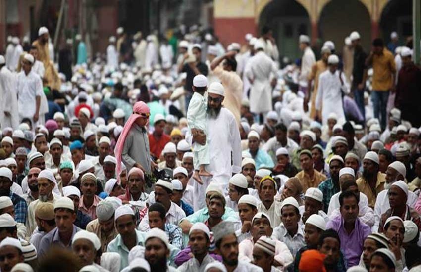 इसके बाद रिहायशी अल्पसंख्यकों में तनाव फैल गया है।