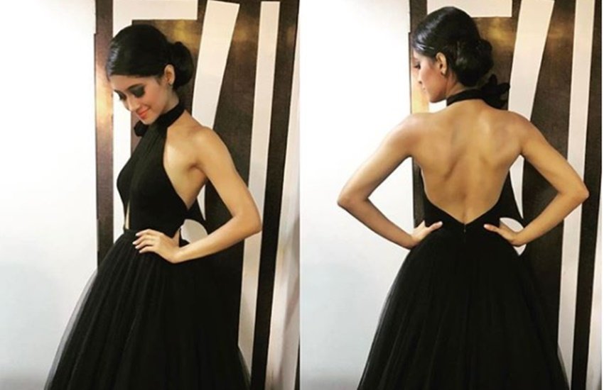 shivangi joshi, TV Actress shivangi joshi, actress shivangi joshi, kartik, nayra, mohseen khan, ye rista kya kahlata hai, tv serial, popular serial, on screen pair, greec, romantic couple, television news, jansatta